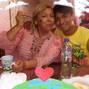 Meet your Posher, Esther